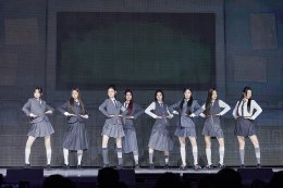 Hearts2Hearts (ฮาร์ตส์ทูฮาร์ตส์) กลับมาดึงดูดความสนใจของทุกคนด้วยมินิอัลบั้มแรก "FOCUS" พร้อมเพลงสุดติดหูที่ชวนให้โฟกัสกับเสน่ห์ใหม่ของทั้ง 8 สมาชิก